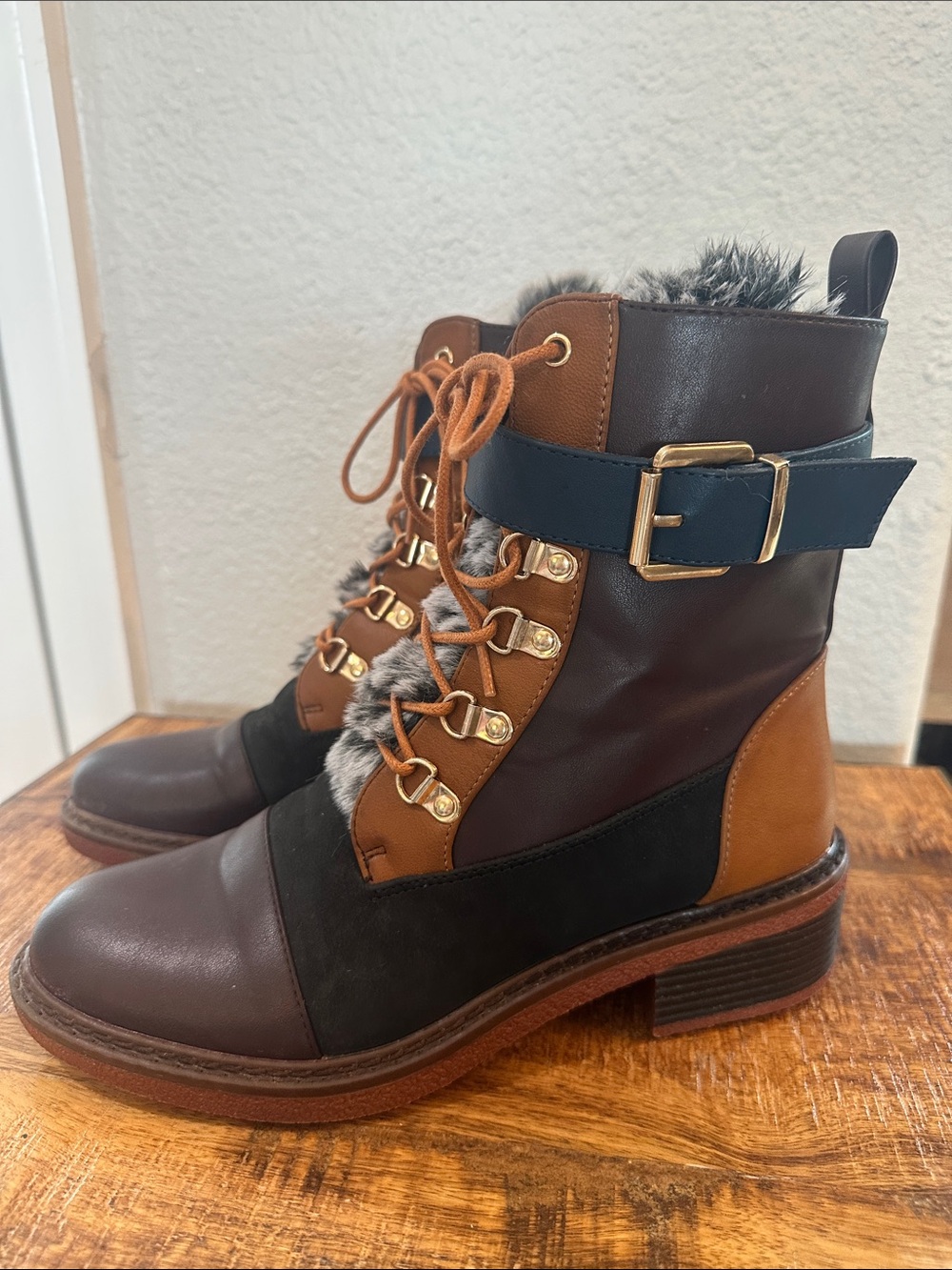 Patrizia by Spring Step Hilvia Faux Fur Colorblock Lace-Up Boots EU 40